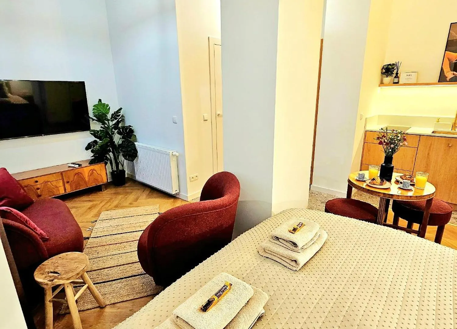 Vintage Chic Apartment - Kazimierz Old Town Krakow 0*,  Poland